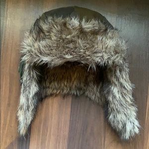 Trapper hat. Camo. NWOT. Never used !